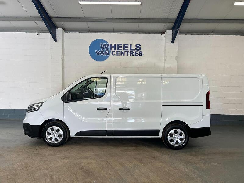 Used Renault Trafic 2023 for sale - 76904353: Photo 2