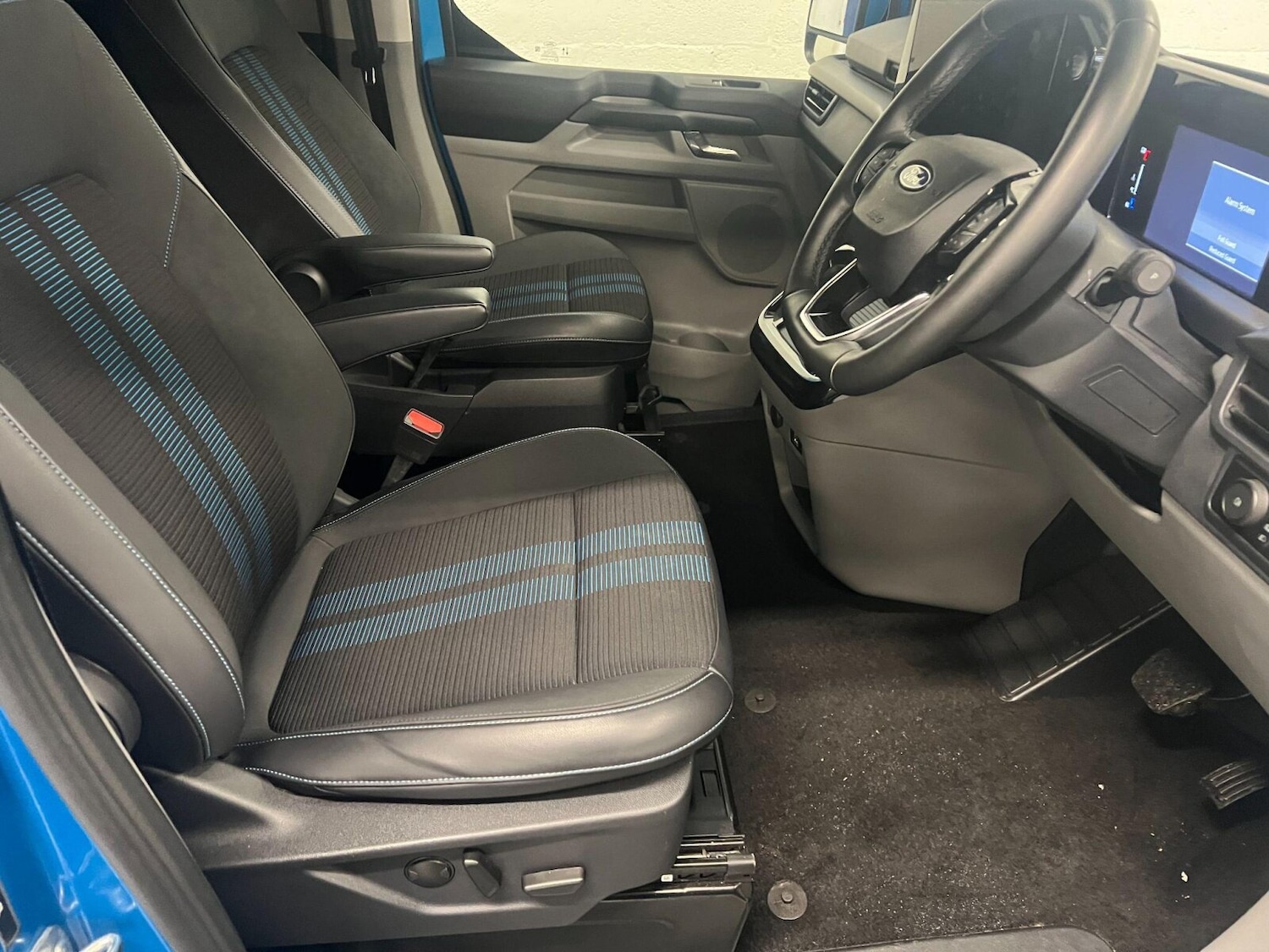 Used Ford Transit Custom 2024 for sale - 76660909: Photo 10