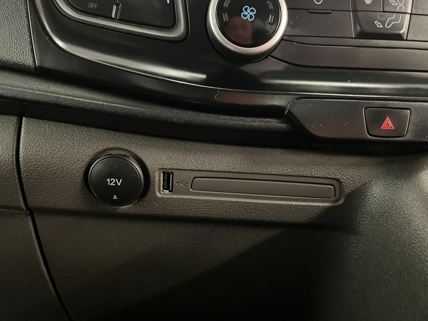 Used Ford Transit 2024 for sale - 76172374: Photo 25