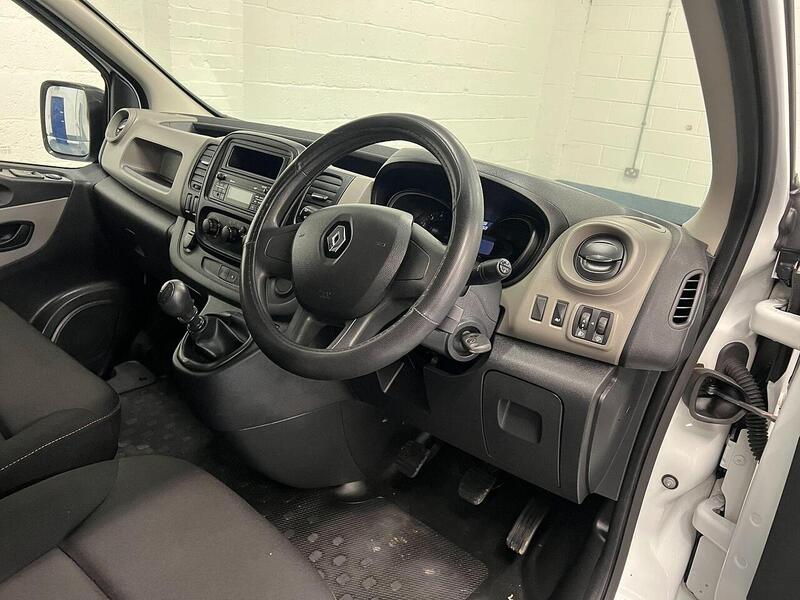 Used Renault Trafic 2017 for sale - 76904022: Photo 11