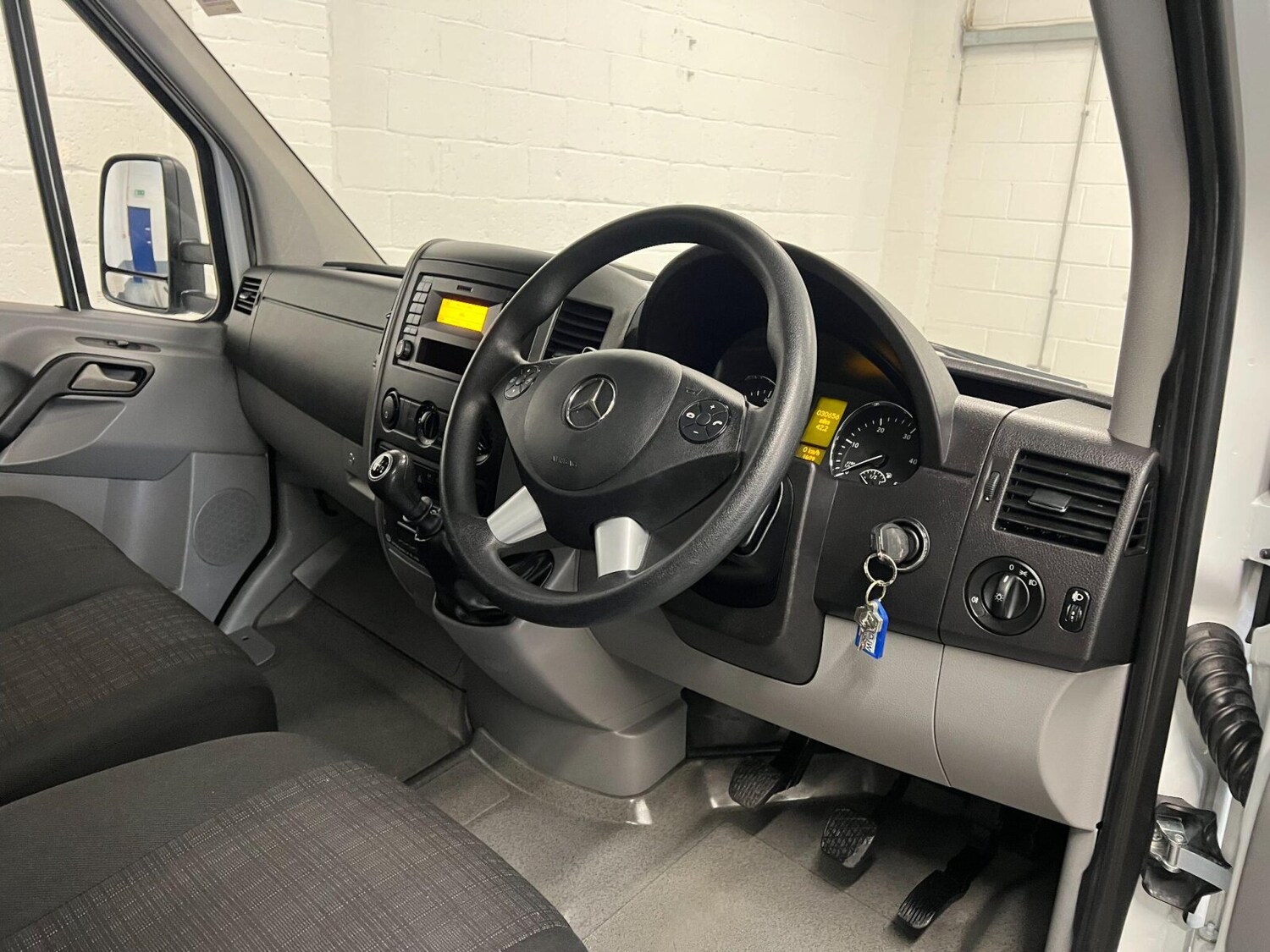 Used Mercedes-Benz Sprinter 2018 for sale - 76393707: Photo 11