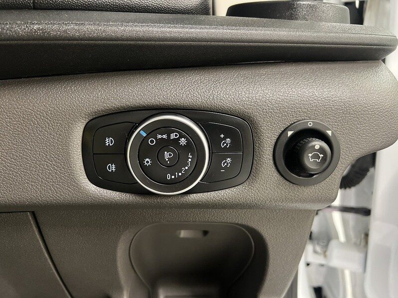 Used Ford Transit 2023 for sale - 77351201: Photo 19