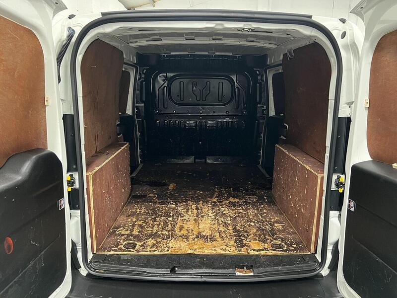 Used Fiat Doblo 2021 for sale - 76904143: Photo 32