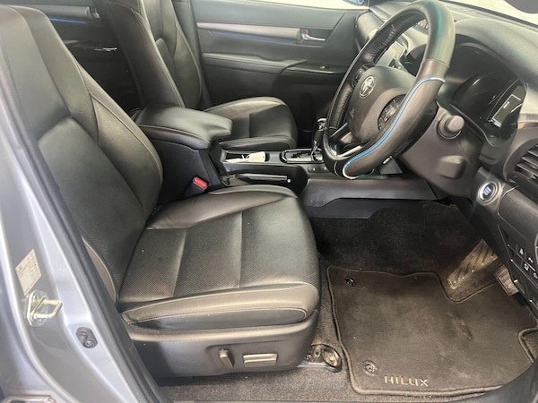 Used Toyota Hilux 2022 for sale - 75406632: Photo 10