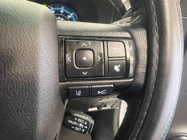 Used Toyota Hilux 2022 for sale - 75406632: Photo 12