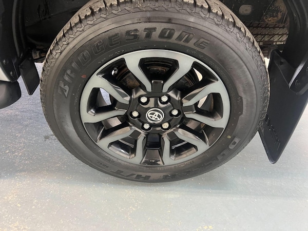 Used Toyota Hilux 2022 for sale - 75406632: Photo 17