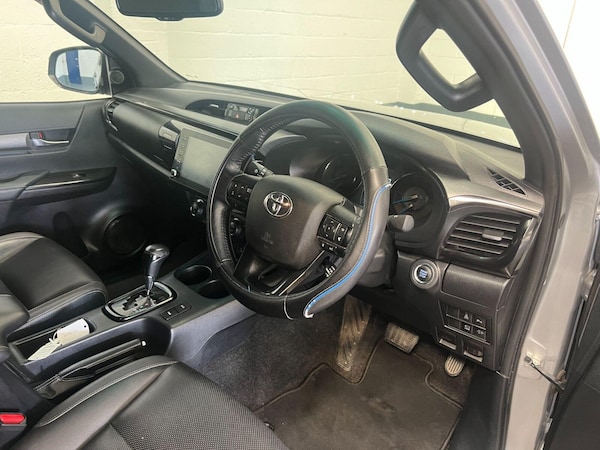 Used Toyota Hilux 2022 for sale - 75406632: Photo 20