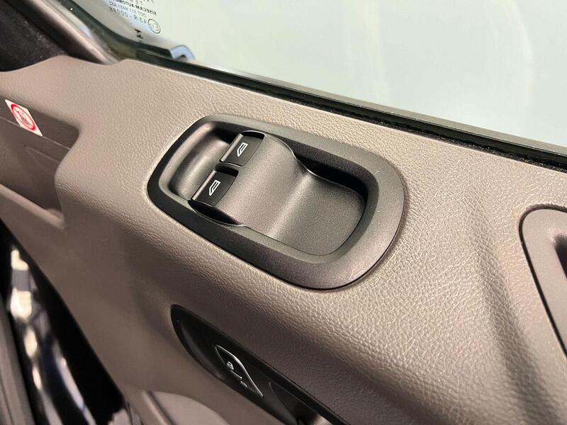 Used Ford Transit 2024 for sale - 76904048: Photo 11