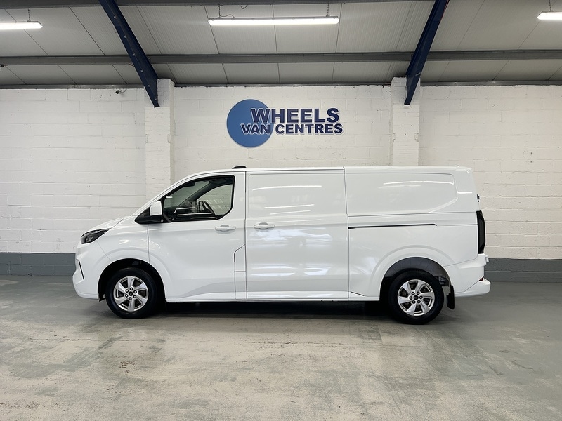 Used Ford Transit Custom 2024 for sale - 77418368: Photo 2