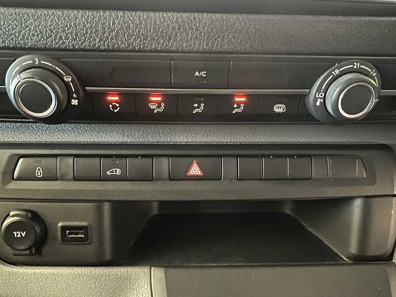 Used Vauxhall Vivaro 2022 for sale - 77125719: Photo 9