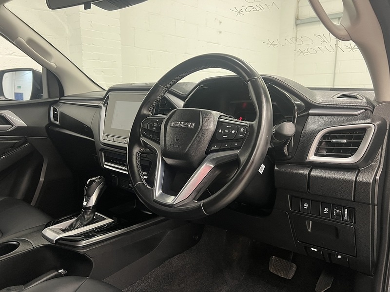 Used Isuzu D-Max 2024 for sale - 77521607: Photo 11