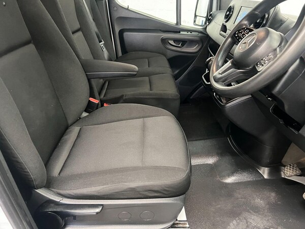 Used Mercedes-Benz Sprinter 2021 for sale - 75984890: Photo 10
