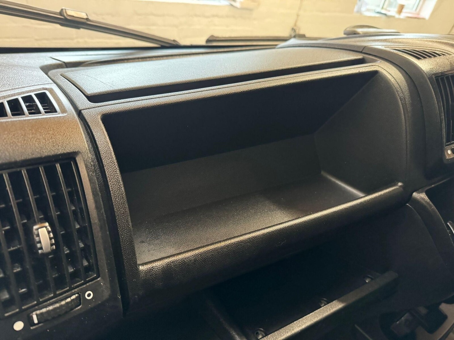 Vehicle 33