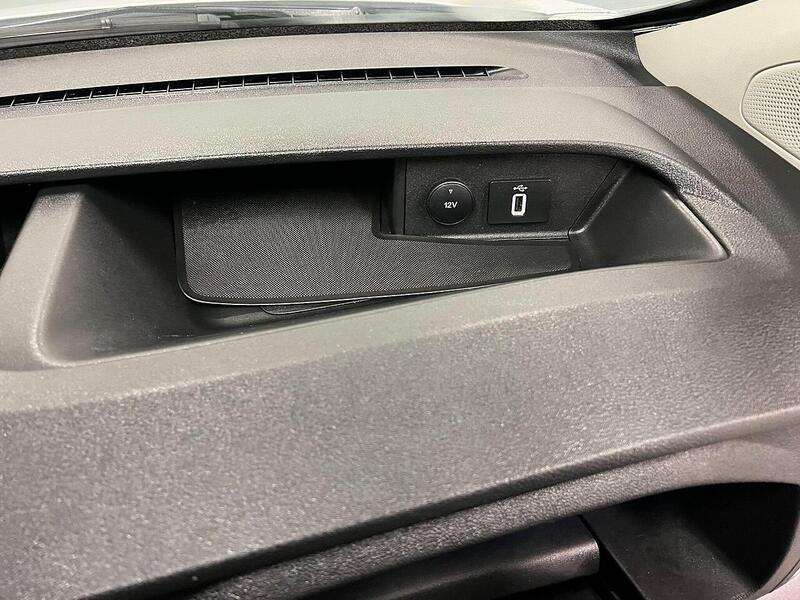 Used Ford Transit Custom 2022 for sale - 76904136: Photo 41