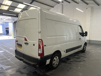 Used Nissan Interstar 2023 for sale - 79082517: Photo