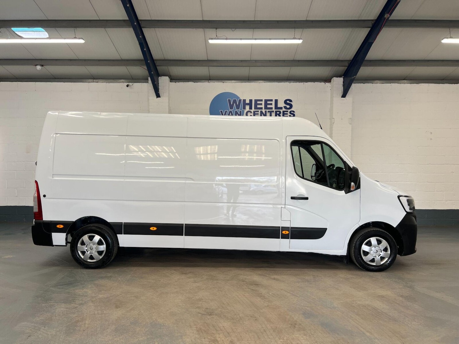 Used Renault Master 2023 for sale - 76870890: Photo 7