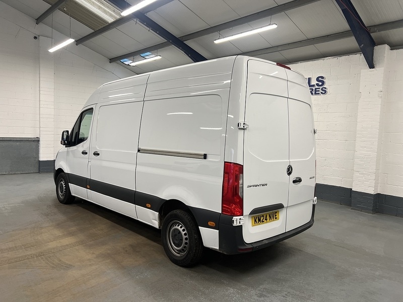 Used Mercedes-Benz Sprinter 2024 for sale - 77046200: Photo 2