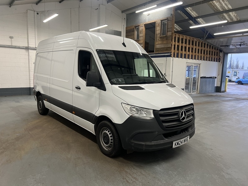 Used Mercedes-Benz Sprinter 2024 for sale - 77046200: Photo 4