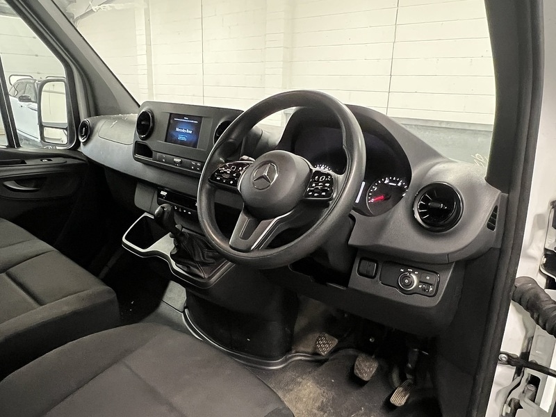 Used Mercedes-Benz Sprinter 2024 for sale - 77046200: Photo 6