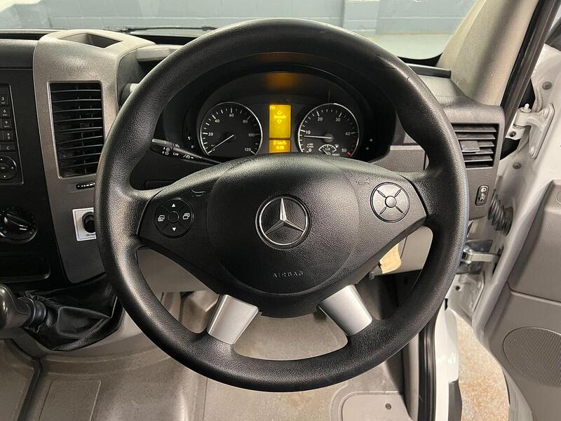 Used Mercedes-Benz Sprinter 2017 for sale - 76903900: Photo 21