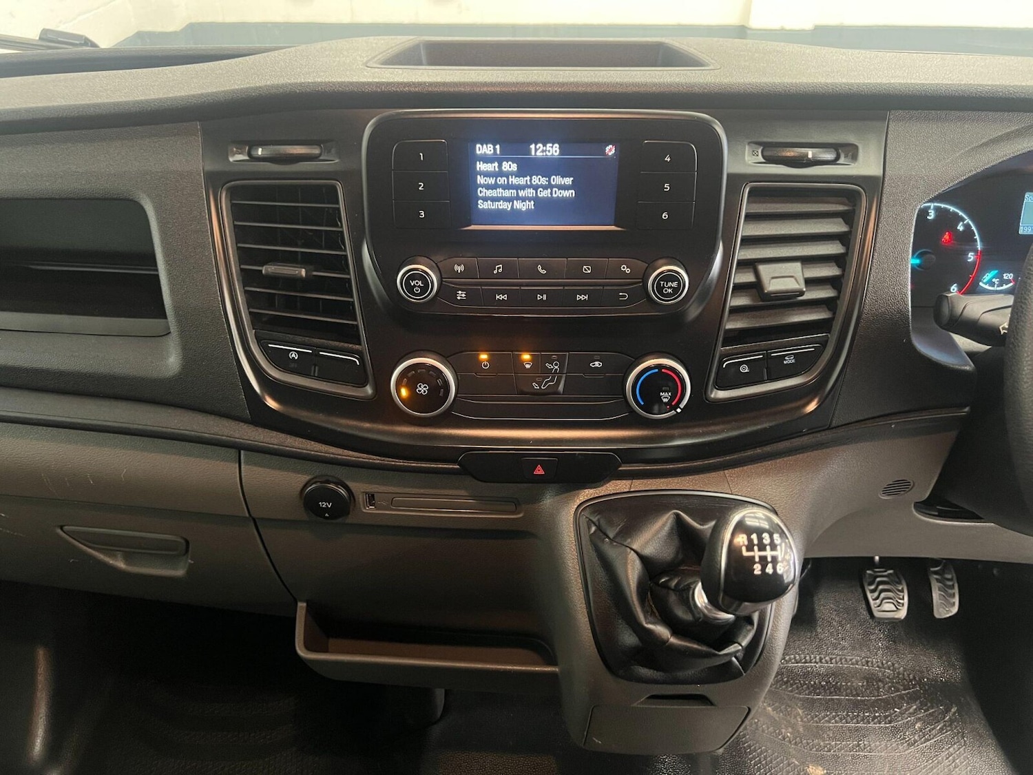 Used Ford Transit 2022 for sale - 76249900: Photo 18