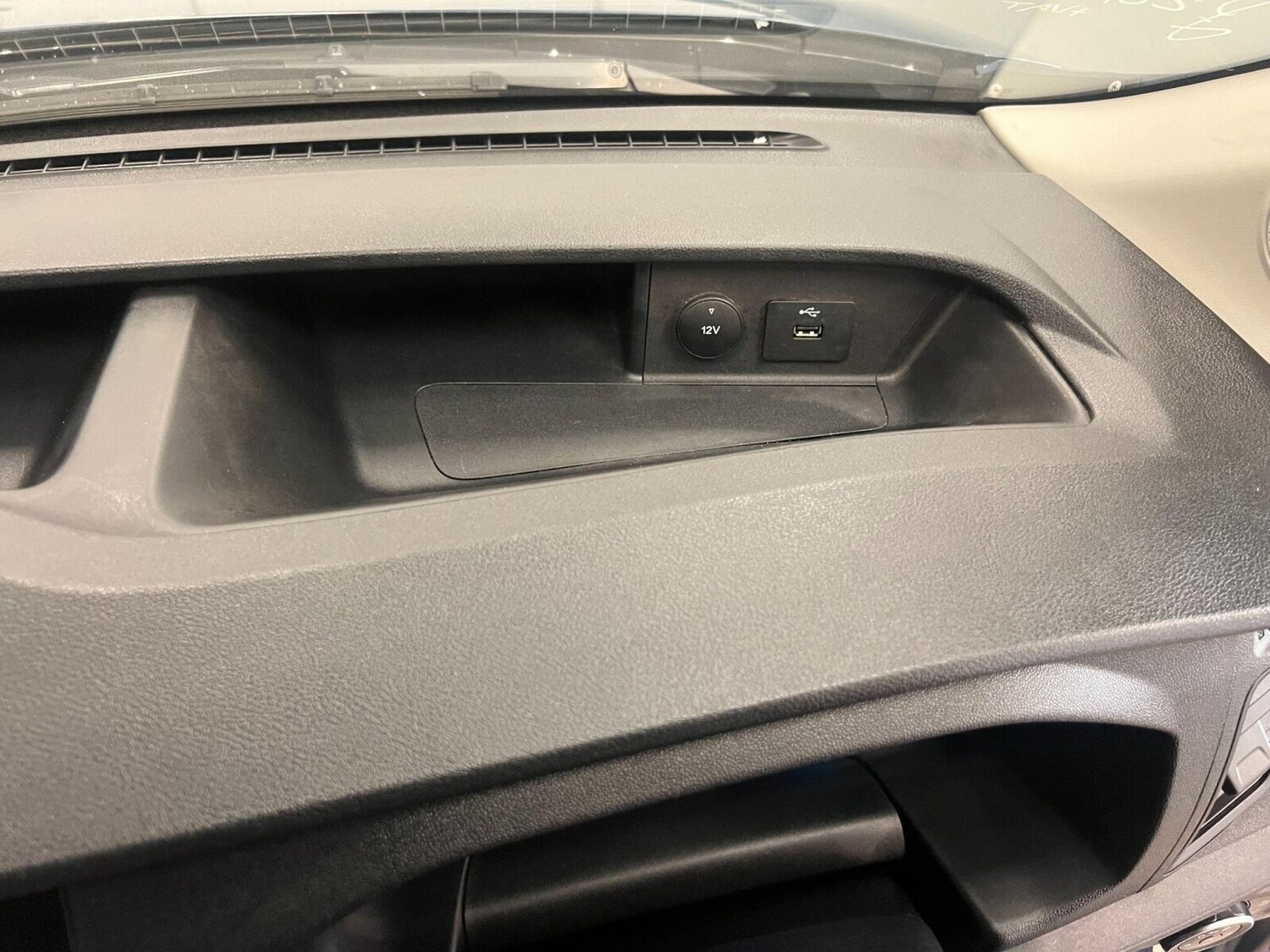 Used Ford Transit 2022 for sale - 76249900: Photo 32