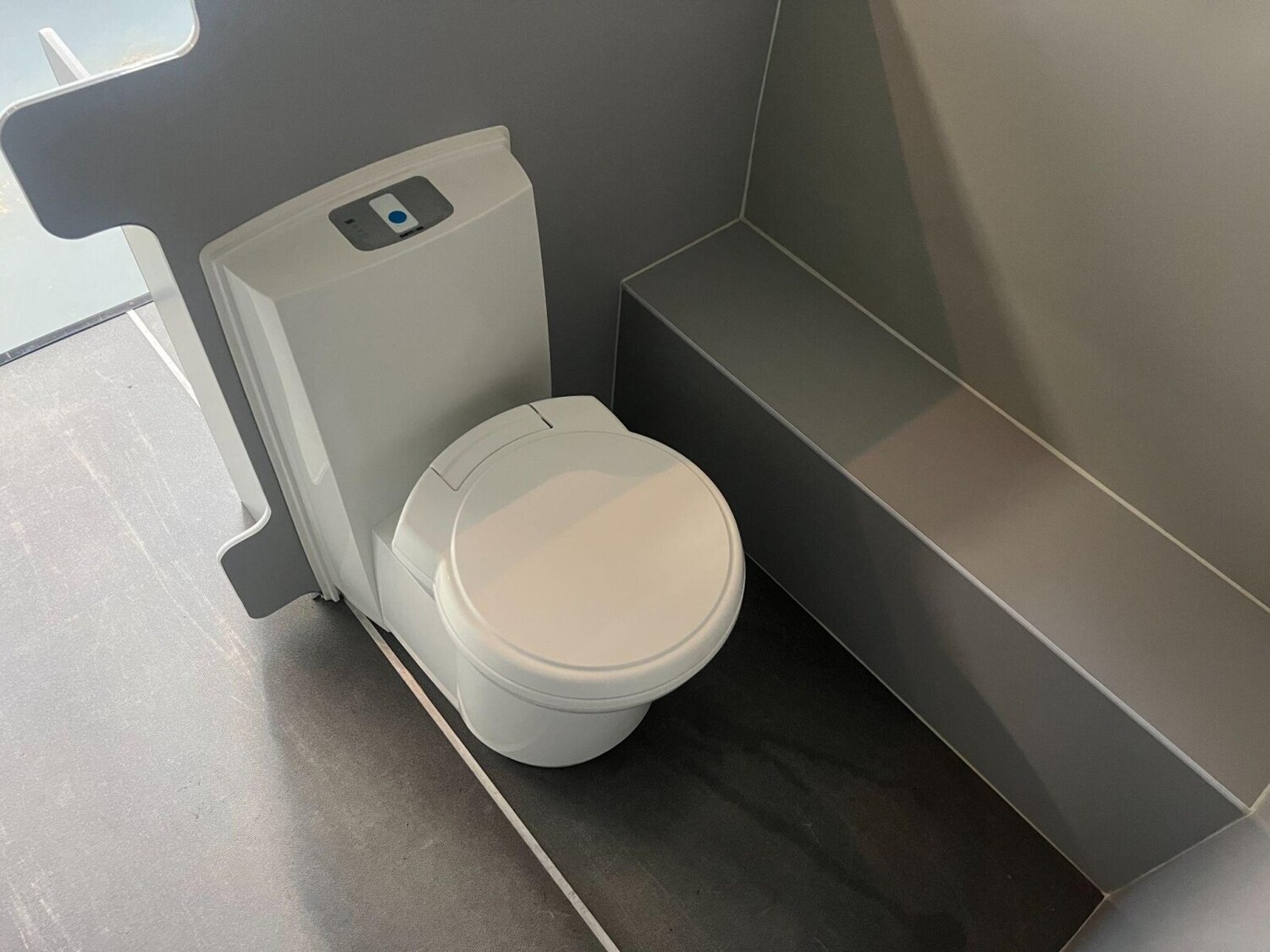 Used Ford Transit 2022 for sale - 76249900: Photo 46