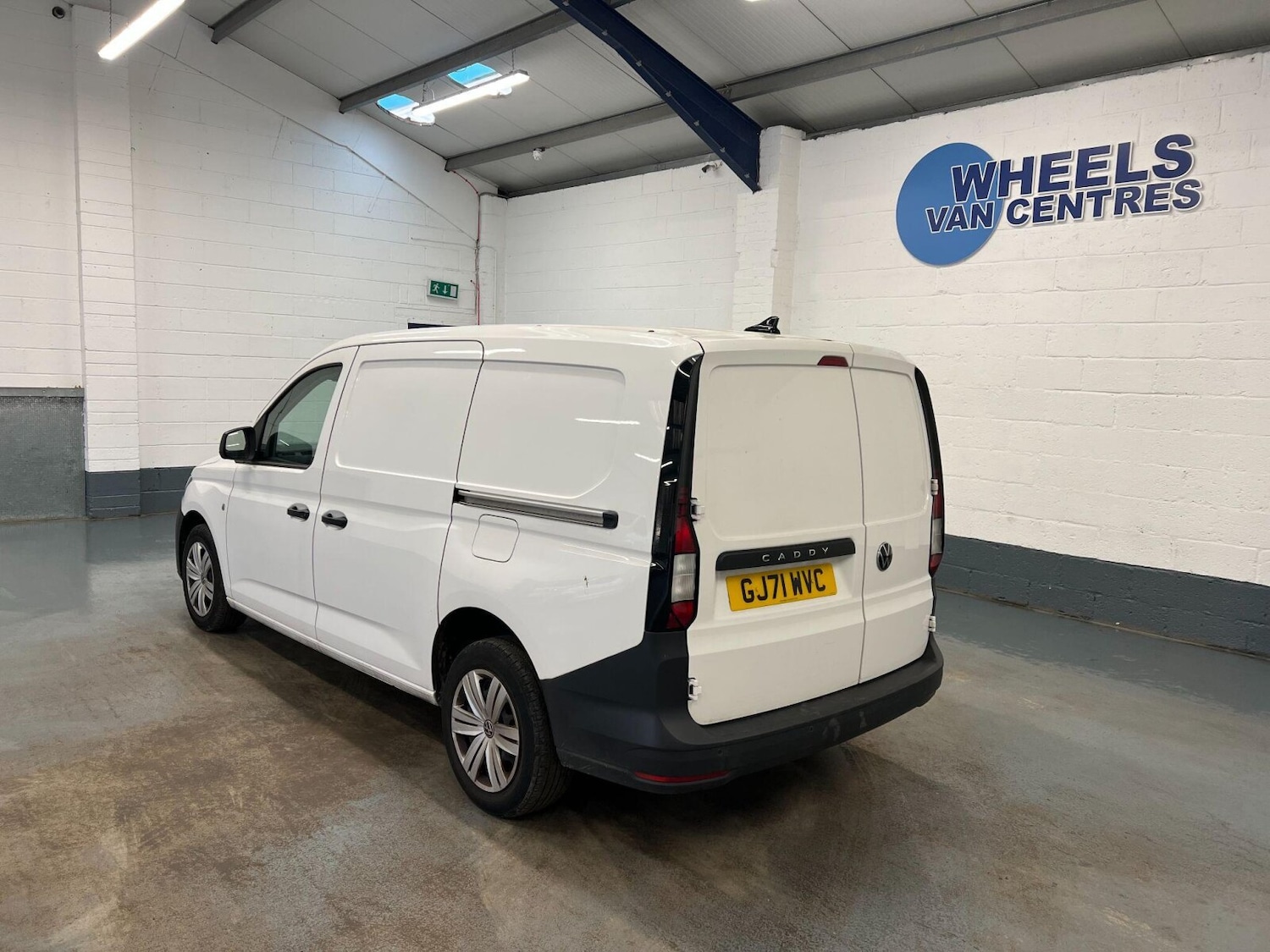 Used Volkswagen Caddy Maxi 2021 for sale - 76415152: Photo 2