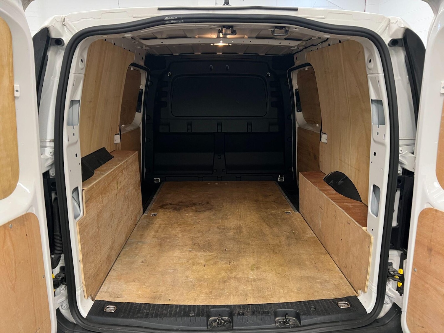 Used Volkswagen Caddy Maxi 2021 for sale - 76415152: Photo 5