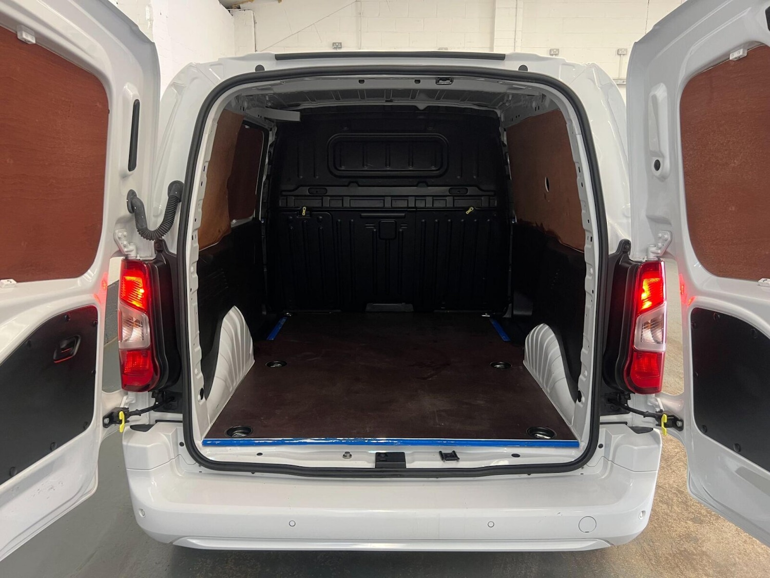 Vehicle 28