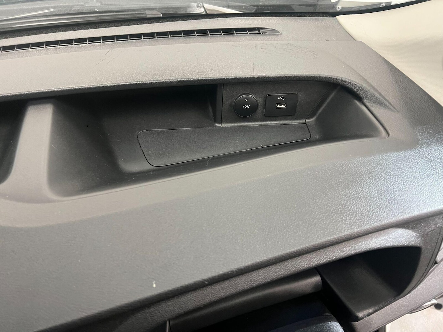 Used Ford Transit 2023 for sale - 76873792: Photo 37