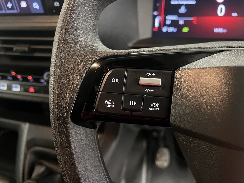 Used Vauxhall Vivaro 2024 for sale - 77668077: Photo 20