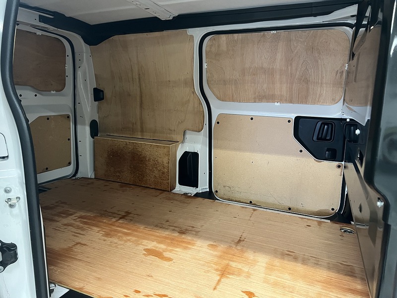 Used Vauxhall Vivaro 2024 for sale - 77668077: Photo 33