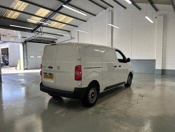 Used Vauxhall Vivaro 2024 for sale - 77668077: Photo