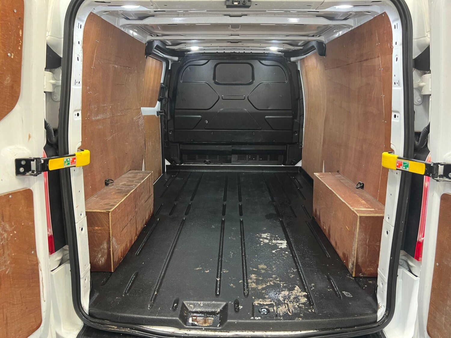 Used Ford Transit Custom 2022 for sale - 76003596: Photo 34
