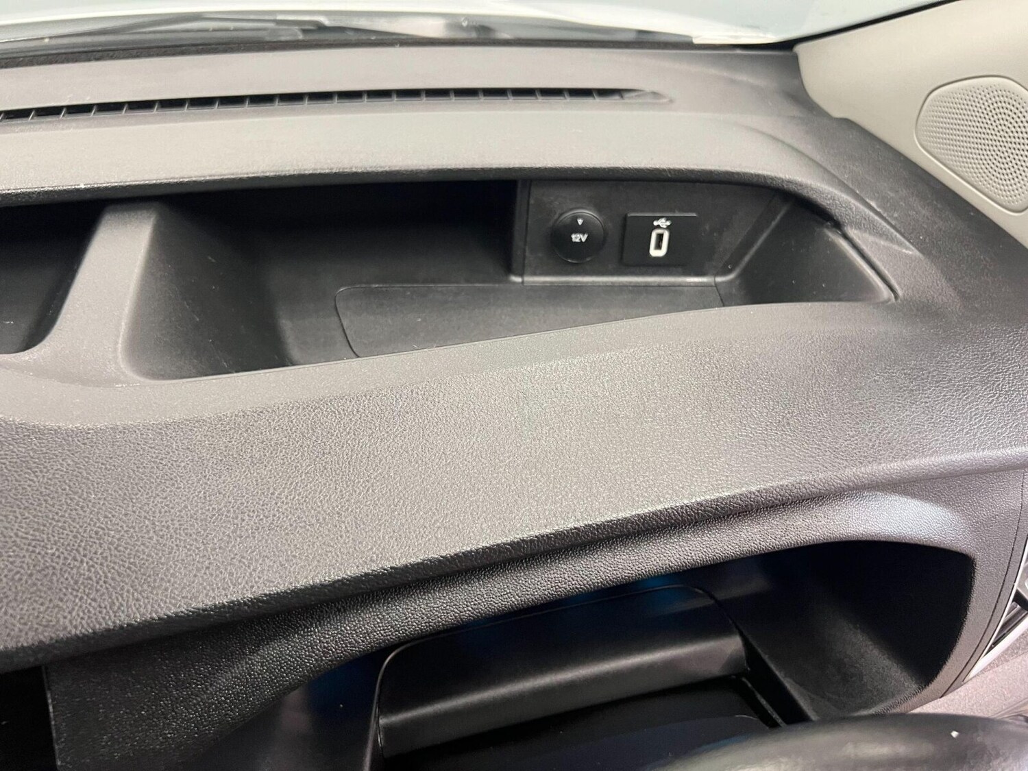 Used Ford Transit Custom 2022 for sale - 76003596: Photo 41