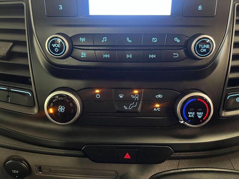 Used Ford Transit 2022 for sale - 76904064: Photo 32