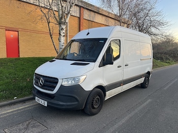 Mercedes-Benz Sprinter feature image