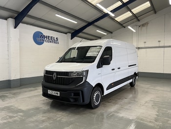 Renault Master feature image