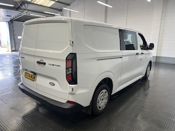 Used Ford Transit Custom 2025 for sale - 79073012: Photo