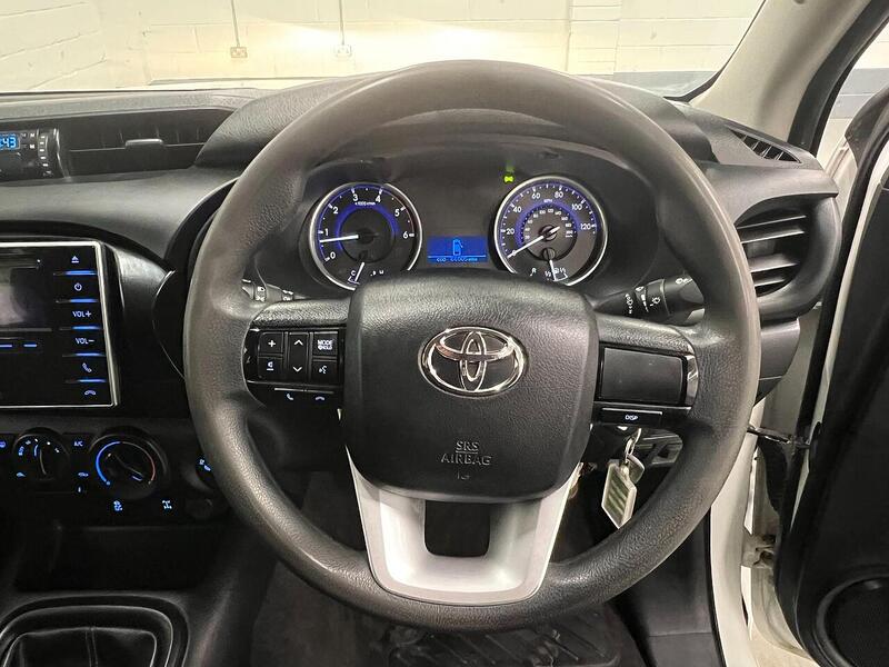 Used Toyota Hilux 2020 for sale - 76904418: Photo 24