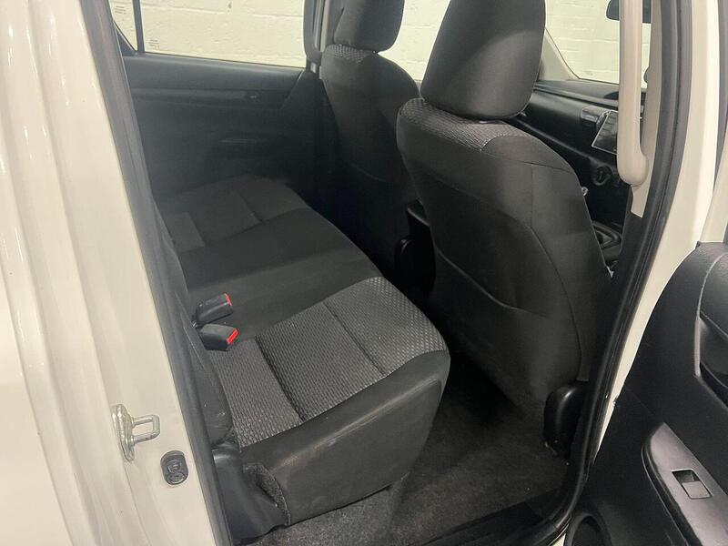 Used Toyota Hilux 2020 for sale - 76904418: Photo 26