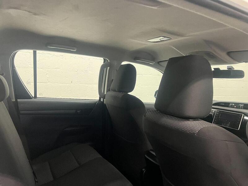 Used Toyota Hilux 2020 for sale - 76904418: Photo 27