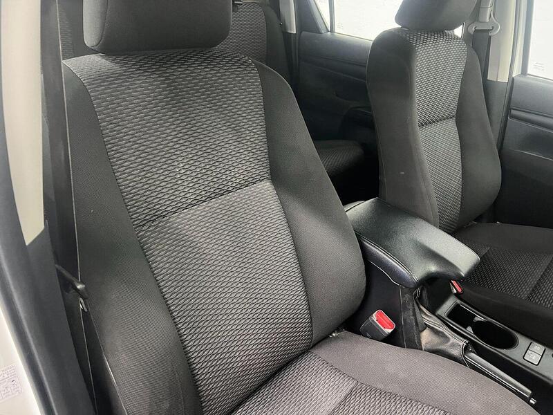 Used Toyota Hilux 2020 for sale - 76904418: Photo 29
