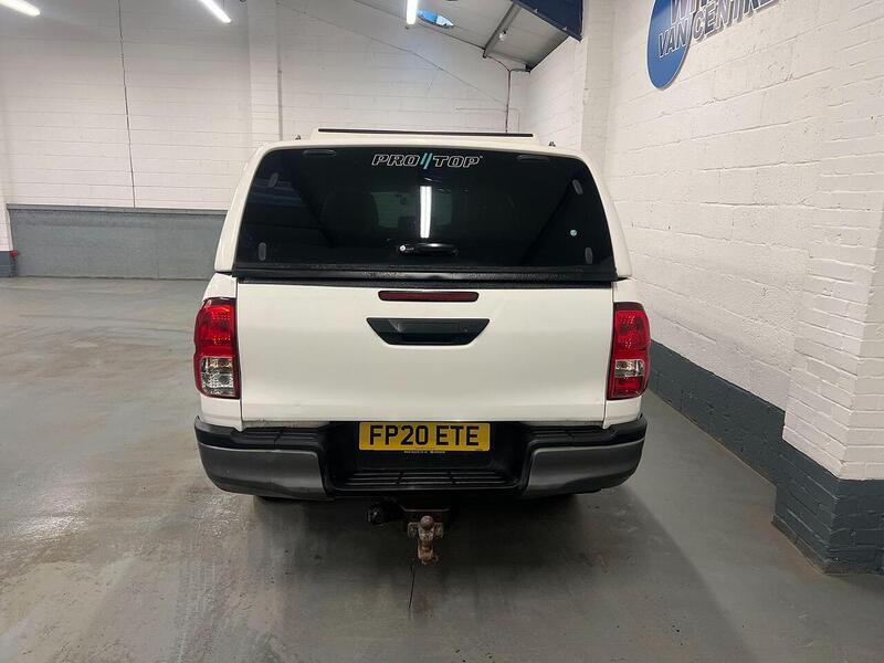 Used Toyota Hilux 2020 for sale - 76904418: Photo 6