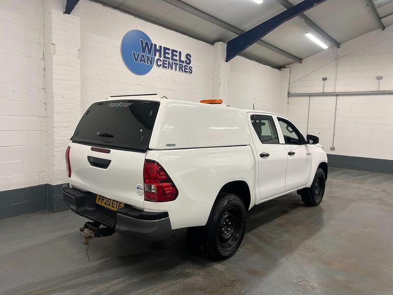 Used Toyota Hilux 2020 for sale - 76904418: Photo 8