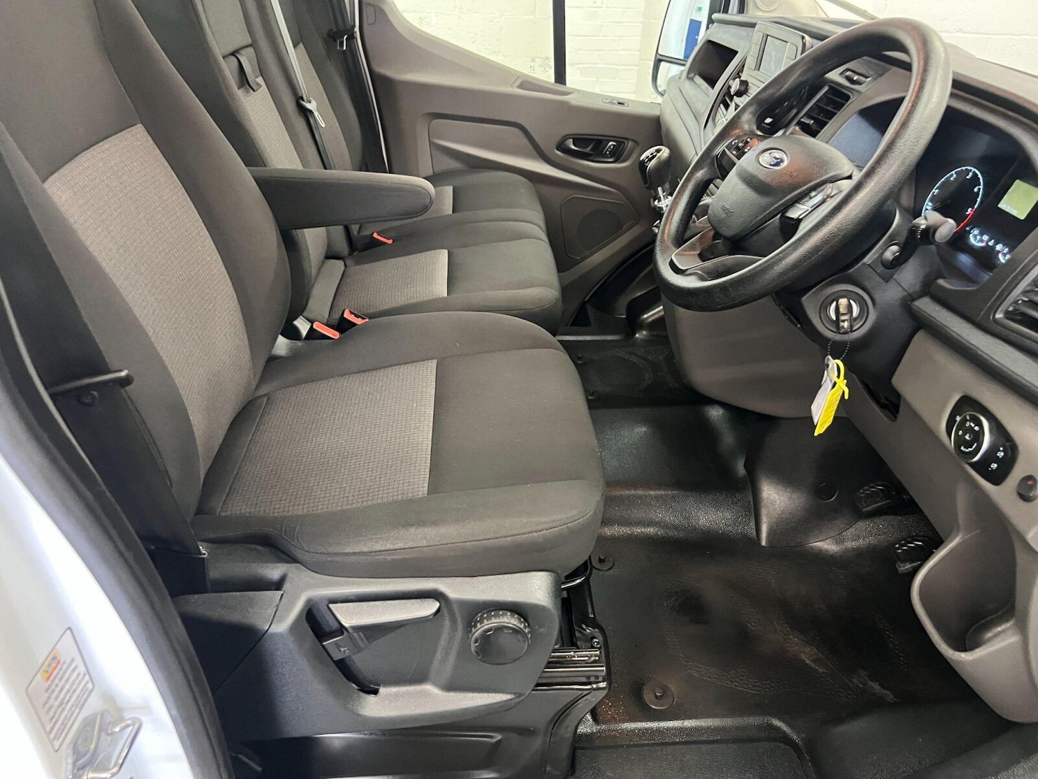 Used Ford Transit 2021 for sale - 76255017: Photo 15