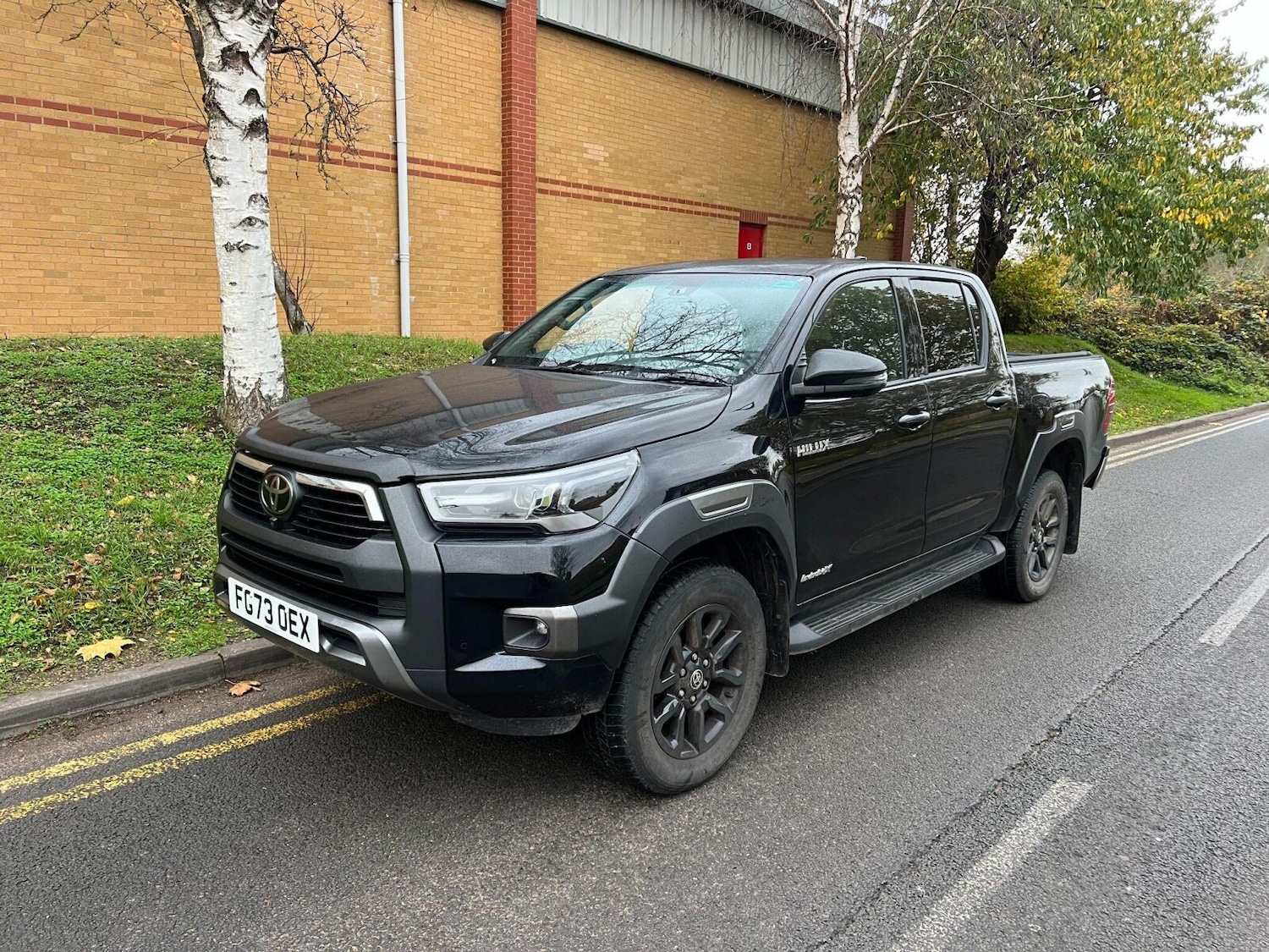 Used Toyota Hilux 2023 for sale - 76479847: Photo 1