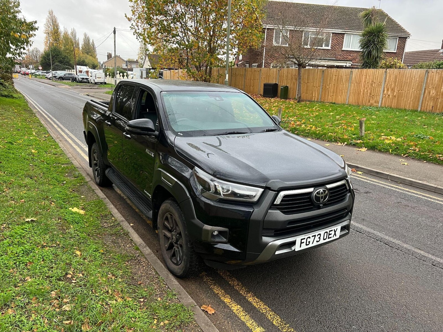Used Toyota Hilux 2023 for sale - 76479847: Photo 4