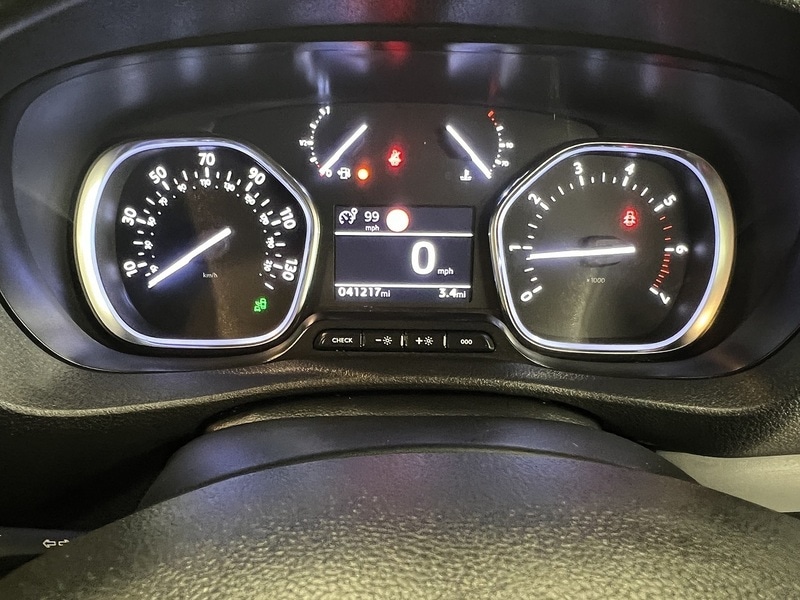 Used Toyota ProAce 2023 for sale - 76904323: Photo 15